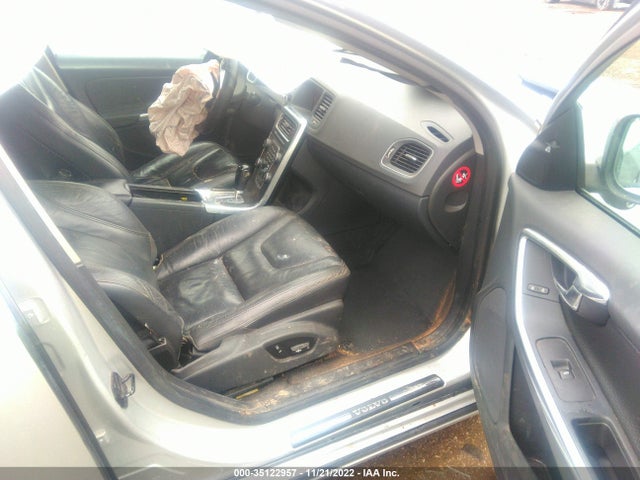 Volvo S60 2012 YV1622FS9C2102795 Image 11