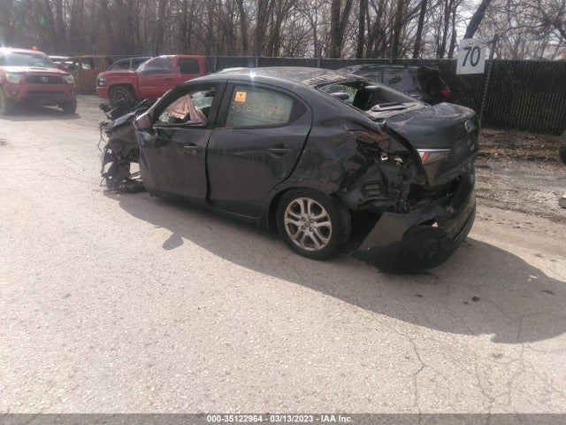 2016 SCION IA VIN: 3MYDLBZV2GY114604