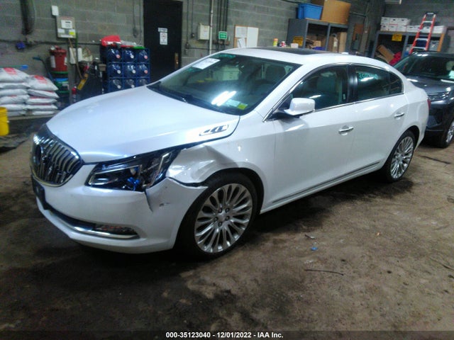 2016 Buick LaCrosse, VIN: 1G4GE5G33GF156386