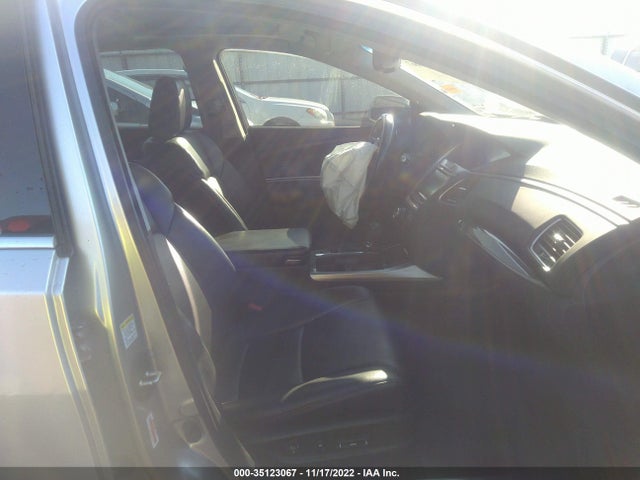 2014 Acura RLX, VIN: JH4KC1F38EC002140