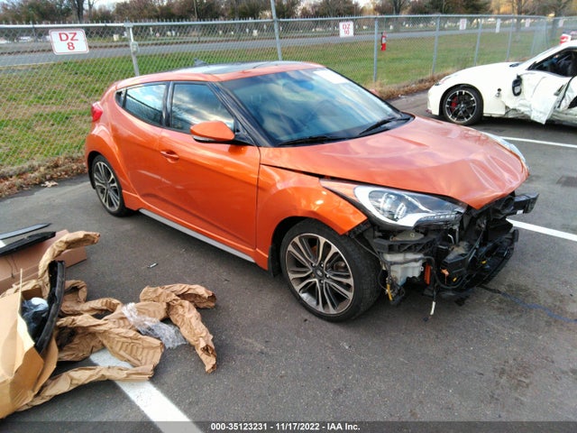 2016 Hyundai Veloster, VIN: KMHTC6AE8GU292769