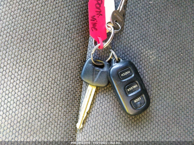 2003 PONTIAC VIBE VIN: 5Y2SL628X3Z465293