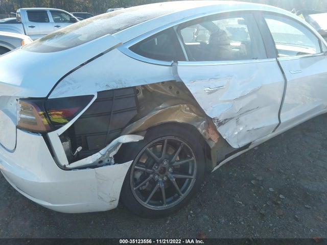 Tesla MODEL 3 2019 5YJ3E1EB3KF437445 Image 7