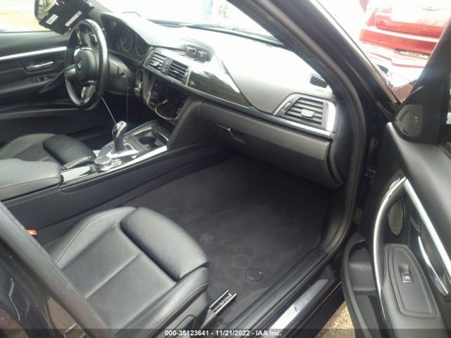 WBA8B9C5XJEE80772 BMW 3 Series 330i