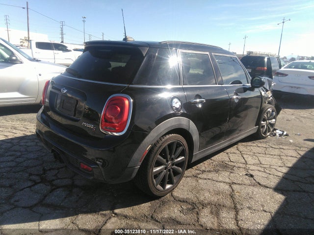 WMWXU3C55F2B57712 Mini Cooper Hardtop 4 Door S