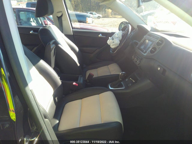 2017 Volkswagen Tiguan, VIN: WVGAV7AX5HW510696