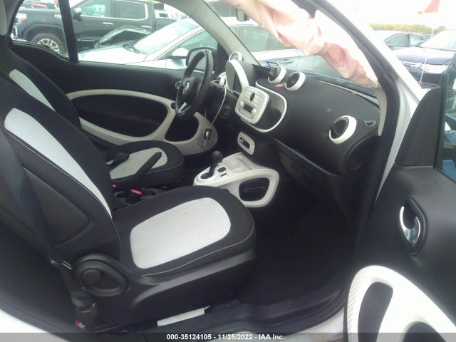 2016 Smart Fortwo, VIN: WMEFJ5DA3GK053248