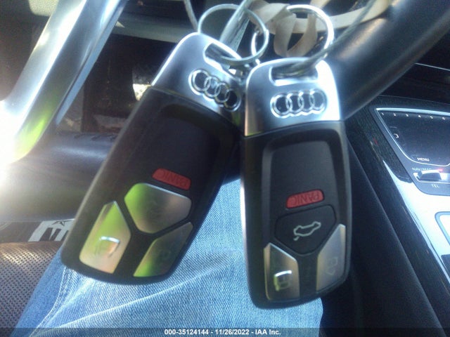 WA1LAAF72HD025694 Audi Q7 Premium Plus