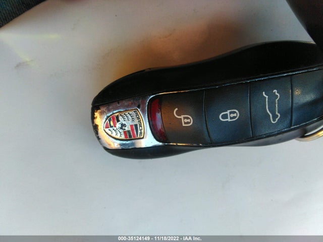 2015 Porsche Cayenne, VIN: WP1AF2A28FLA33235