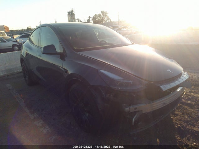 2022 7SAYGDEF8NF485681 main image
