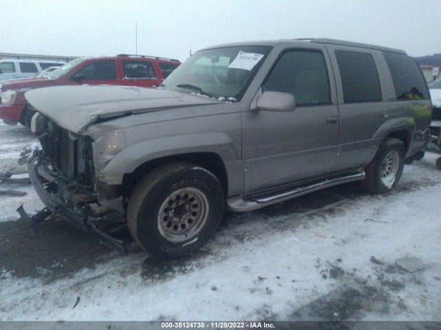 Cadillac Escalade 1999 1GYEK13R9XR412966 Image 2