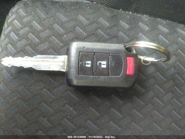 2018 Mitsubishi Eclipse, VIN: JA4AT4AA2JZ046866