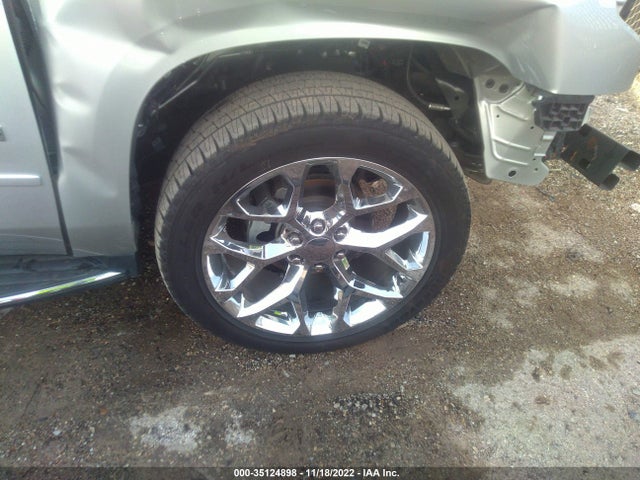 2019 Chevrolet Suburban, VIN: 1GNSCJKC7KR149136