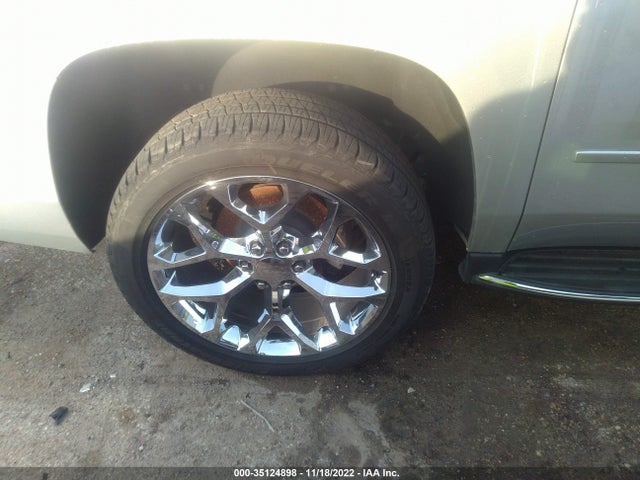 2019 Chevrolet Suburban, VIN: 1GNSCJKC7KR149136