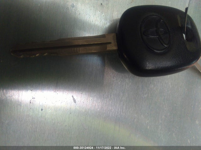 2002 TOYOTA HIGHLANDER VIN: JTEGF21AX20037653