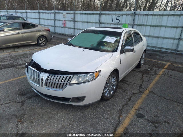 Lincoln MKZ 2011 3LNHL2JC4BR765774 Image 2