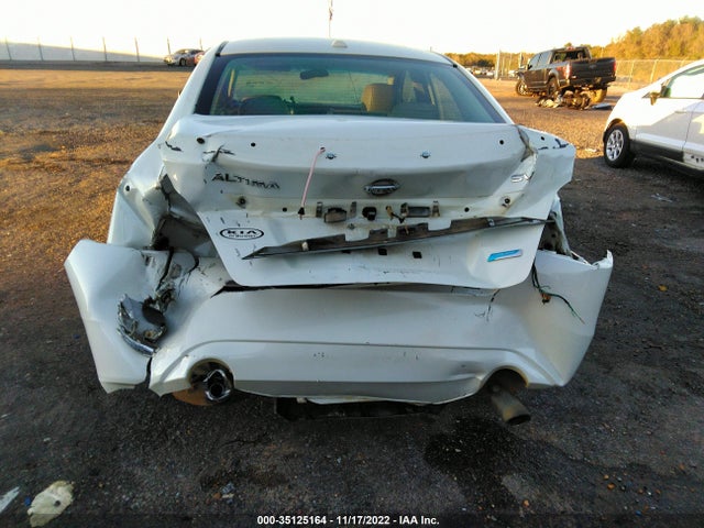 2014 NISSAN ALTIMA 2.5 SV VIN: 1N4AL3AP4EN216040