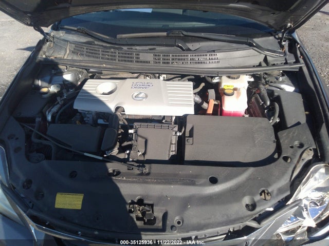 Lexus CT 200H 2013 JTHKD5BH8D2159886 Image 10