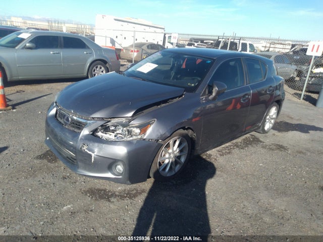 Lexus CT 200H 2013 JTHKD5BH8D2159886 Image 2