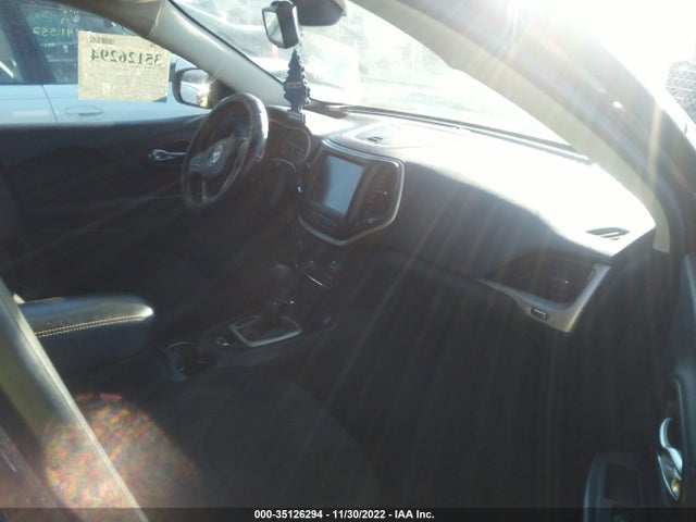 1C4PJMCB8FW502146 Jeep Cherokee Latitude