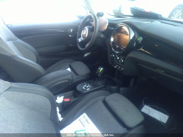 2023 Mini Hardtop, VIN: WMW13DJ06P2T00882