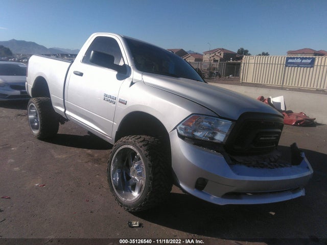 RAM 1500 Express 2018 3C6JR6AT1JG205143 zdjęcie główne