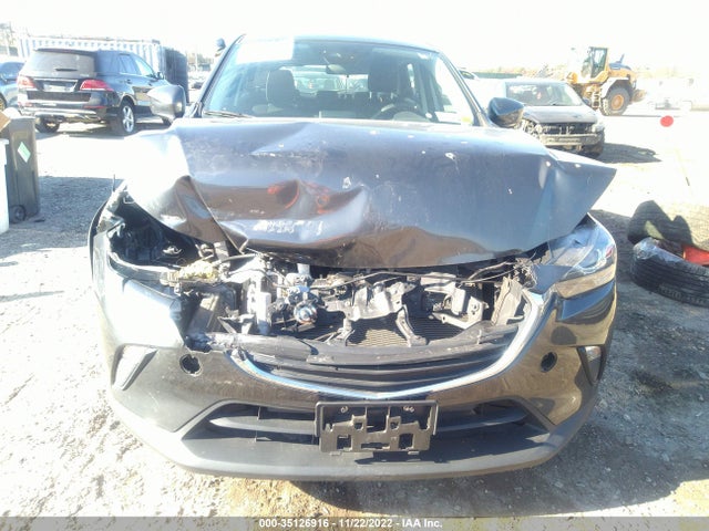 2018 MAZDA CX-3 SPORT VIN: JM1DKDB71J0327442