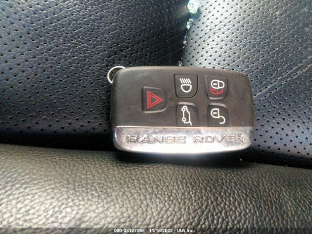 SALYL2RV6JA727202 Land Rover RANGE ROVER VELAR