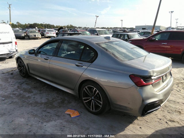 2022 BMW 7 Series, VIN: WBA7T4C0XNCG88488