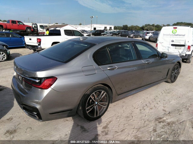 2022 BMW 7 Series, VIN: WBA7T4C0XNCG88488