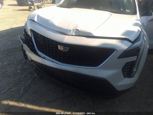 2019 Cadillac XT4, VIN: 1GYFZFR49KF176001