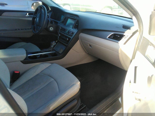 2016 HYUNDAI SONATA 2.4L SE VIN: 5NPE24AF4GH366650