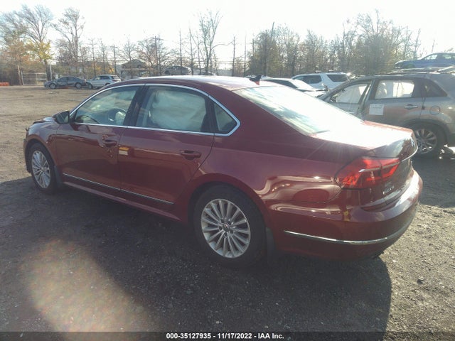 Volkswagen Passat 2016 1VWBT7A32GC011458 Image 4