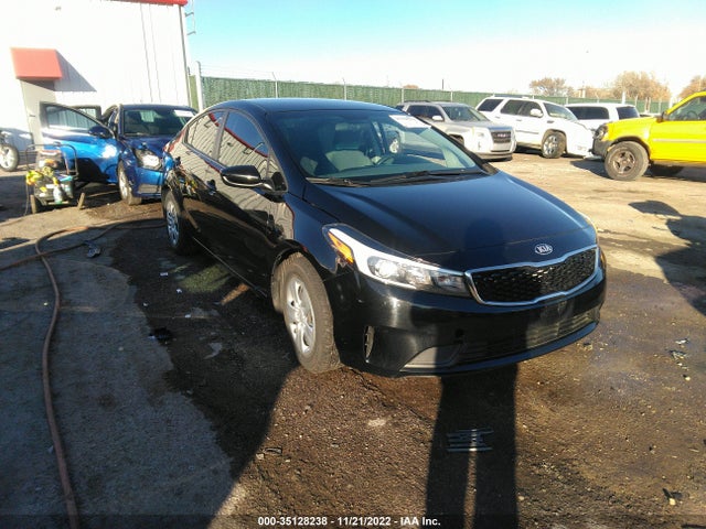 2017 Kia Forte, VIN: 3KPFL4A77HE099388