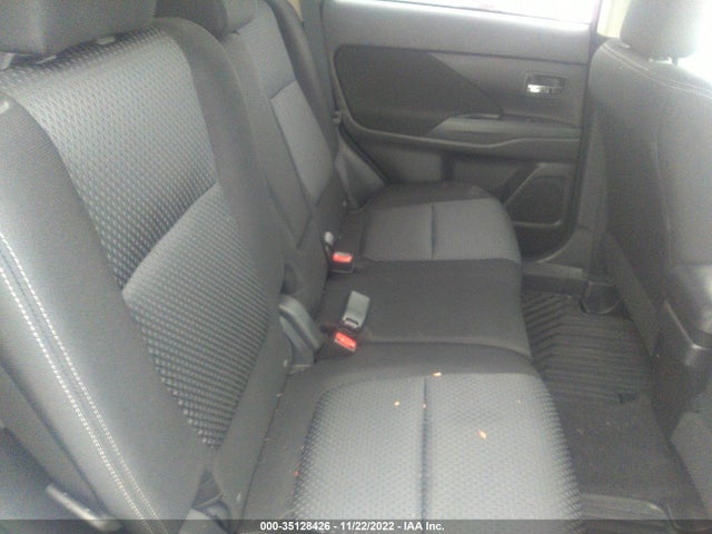 JA4AZ2A35JZ007046 Mitsubishi Outlander Es