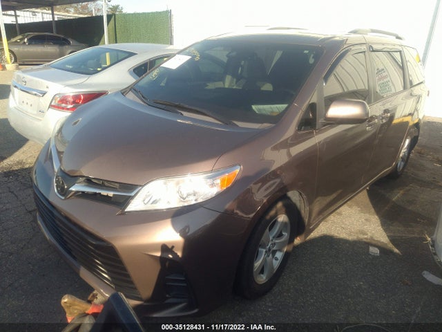 2019 Toyota Sienna, VIN: 5TDKZ3DC7KS999494