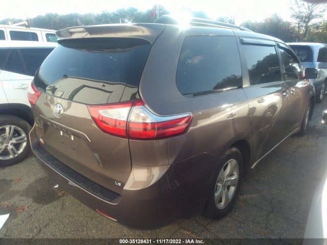 2019 Toyota Sienna, VIN: 5TDKZ3DC7KS999494