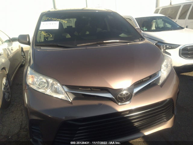 2019 Toyota Sienna, VIN: 5TDKZ3DC7KS999494