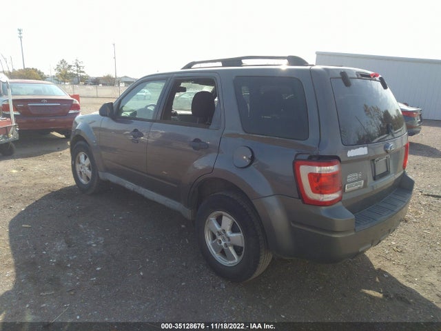 2009 FORD ESCAPE XLT VIN: 1FMCU03779KC35101