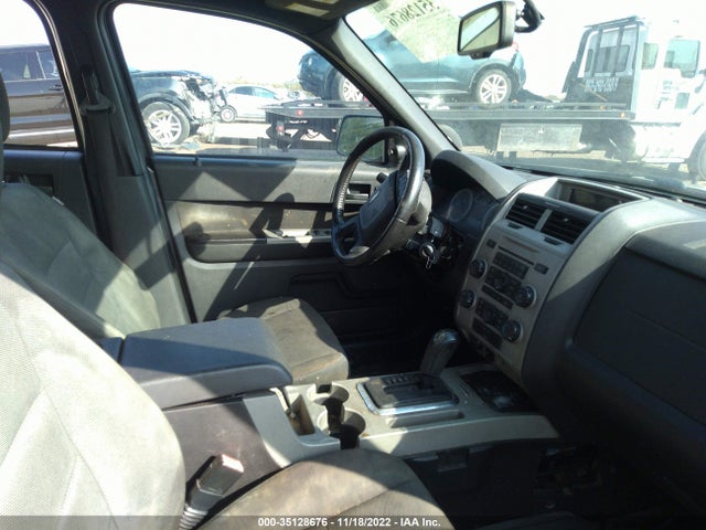 2009 FORD ESCAPE XLT VIN: 1FMCU03779KC35101