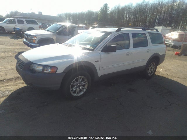 Volvo V70 2004 YV1SZ59H941161459 Image 2