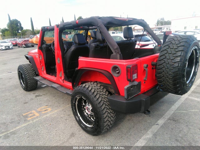 1C4HJWEG9EL324546 Jeep Wrangler Unlimited Altitude