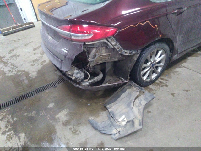 2017 Ford Fusion, VIN: 3FA6P0HD2HR129646