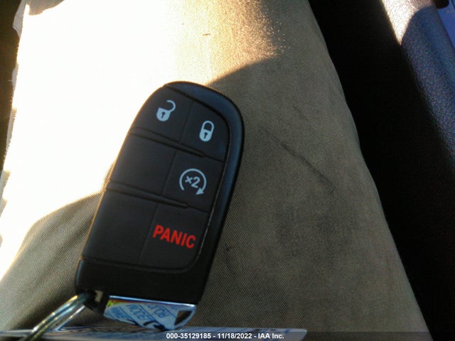 2022 Jeep Compass, VIN: 3C4NJDCB2NT196492