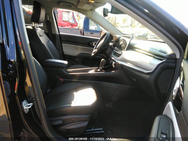 2022 Jeep Compass, VIN: 3C4NJDCB2NT196492