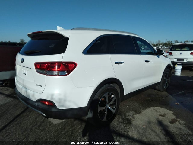 2017 Kia Sorento, VIN: 5XYPH4A50HG294644