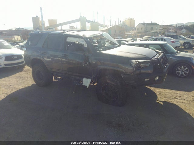 2018 Toyota 4Runner, VIN: JTEBU5JR3J5504193