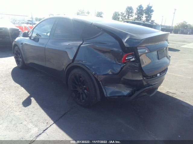Tesla Model Y 2021 5YJYGDEE3MF062199 Image 4