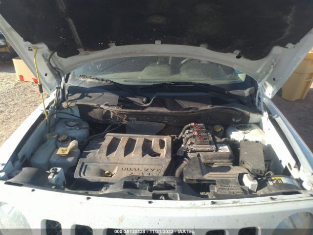 1C4NJPBB2GD721157 Jeep Patriot Sport