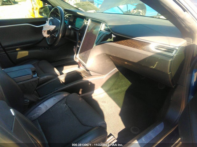2017 Tesla Model S, VIN: 5YJSA1E19HF198734